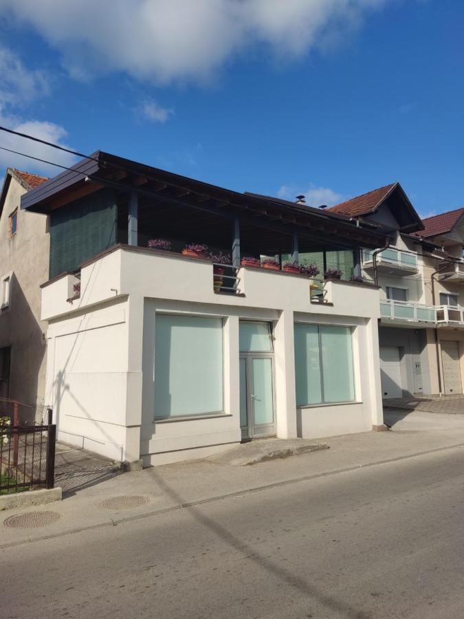 Apartman Bucko Бихач Экстерьер фото