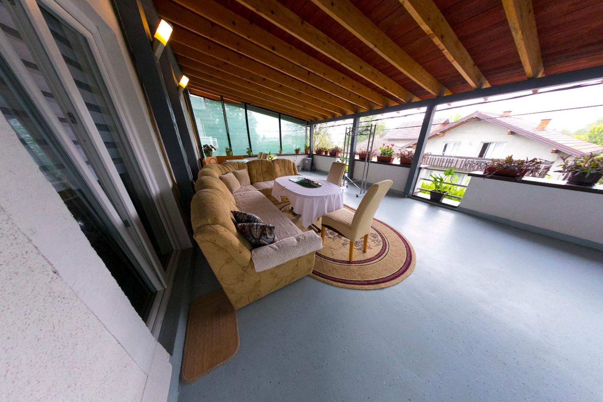 Apartman Bucko Бихач Экстерьер фото
